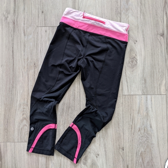 Lululemon Run Inspire Crop II - Picture 3 of 6